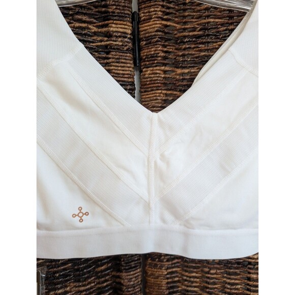 NWT Tommie Copper Sports Bra Women's Medium Copper & Zinc Infused Performance - Picture 4 of 5